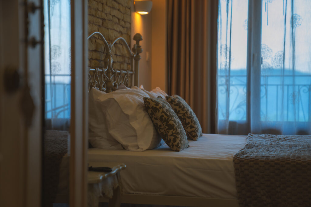 Triple room with Private Terrace & Mountain View, 25 m² — 1